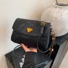 New Super Hot Bag Women's Texture Single-shoulder Crossbody Bag Classic Small Square Bag