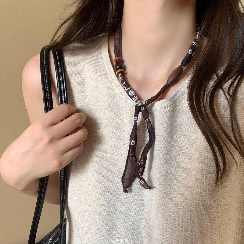 Bohemian Ethnic Cashew Scarf Necklace with Wood Beads Choker for Women