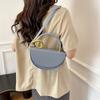 European American Retro Shoulder Bag Fashi Design Crossbody Bag Elegant Light Luxury Handbag Solid Color Versatile Casual Bags