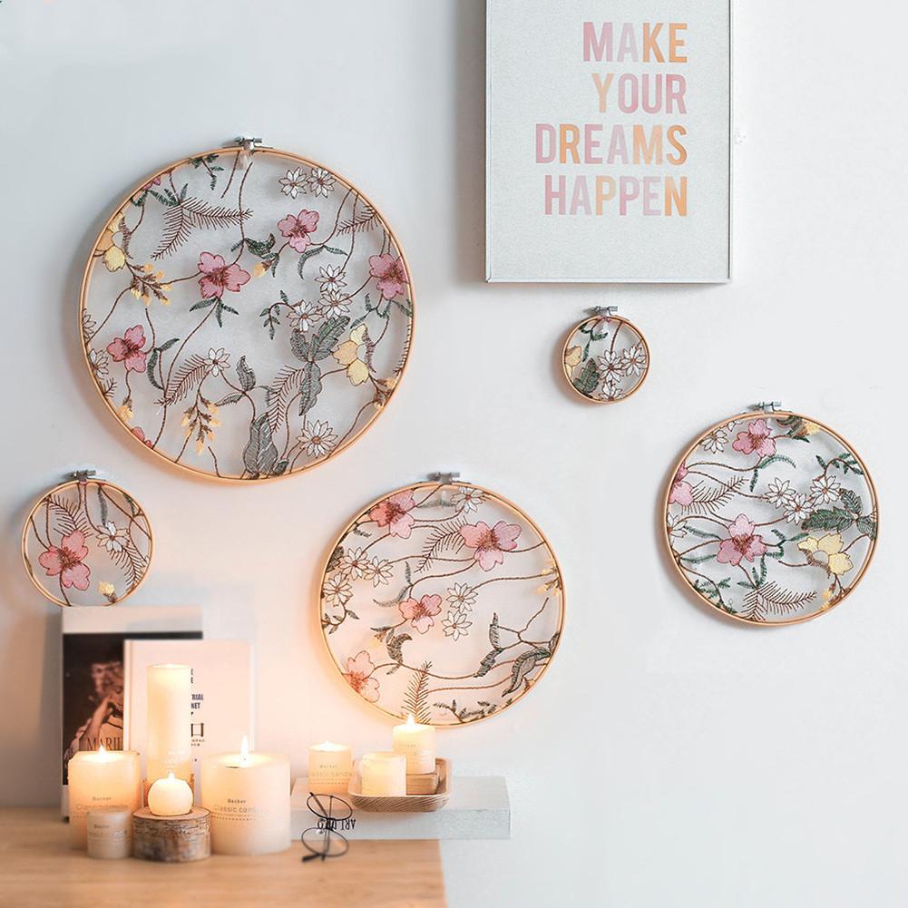 Mesh Embroidered Hoop Ornaments With Flower Pattern Wedding Decoration Display Stand Ornaments Bedroom Pendant 10cm