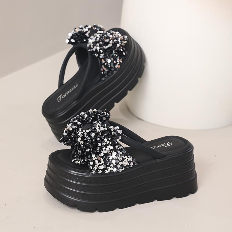 

Новая женская верхняя одежда на толстой подошве с пайетками, летняя мода, новые модные пляжные крутые шлепанцы с круглым носком 39 серебряный