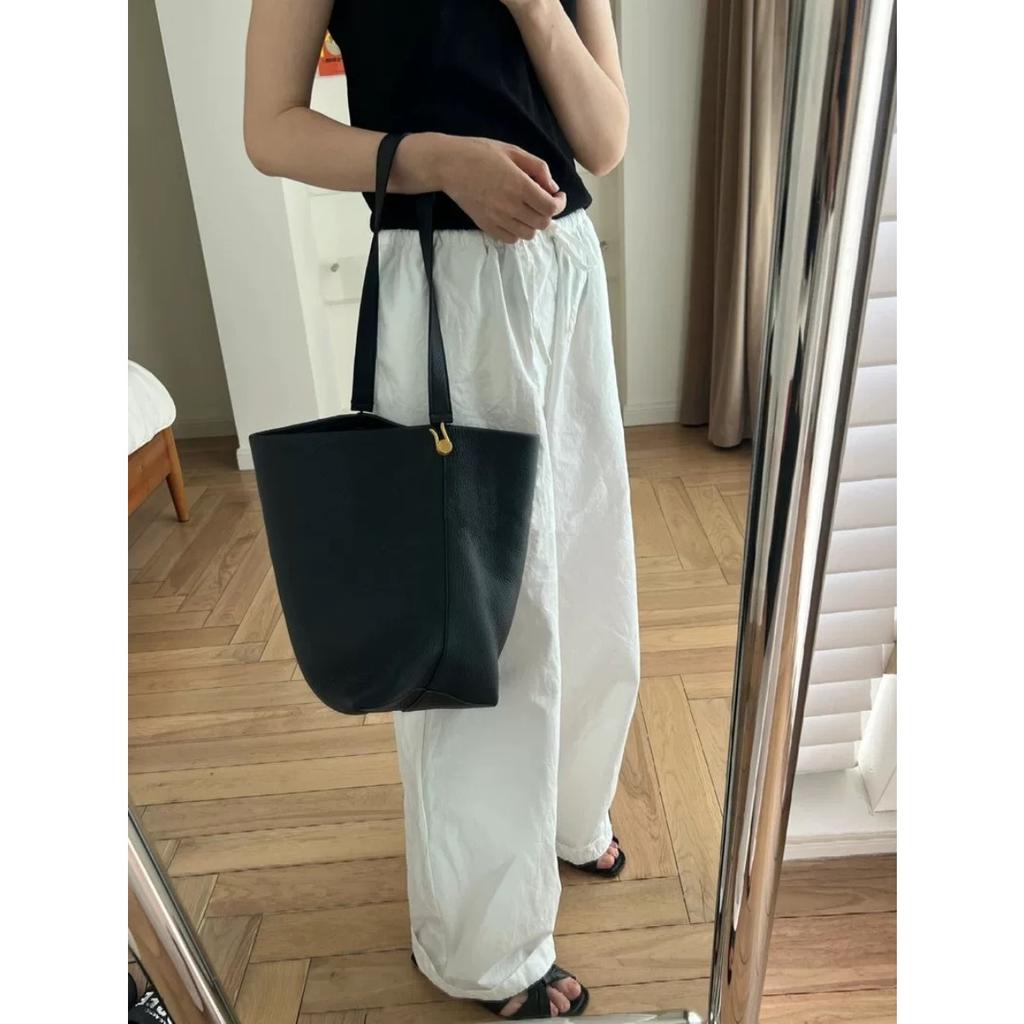 Bolsa de balde nicho TR francesa couro bovino de primeira camada versátil personalizada para o dia a dia textura premium ombro portátil bolsa tote