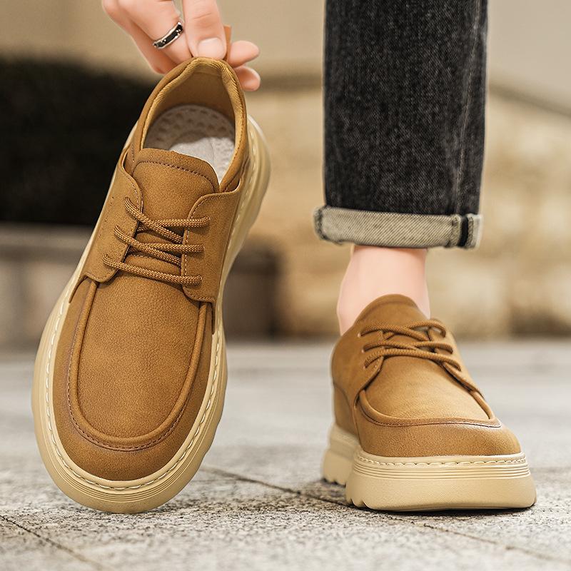New autumn British retro leather shoes lightweight soft sole heightening casual board shoes