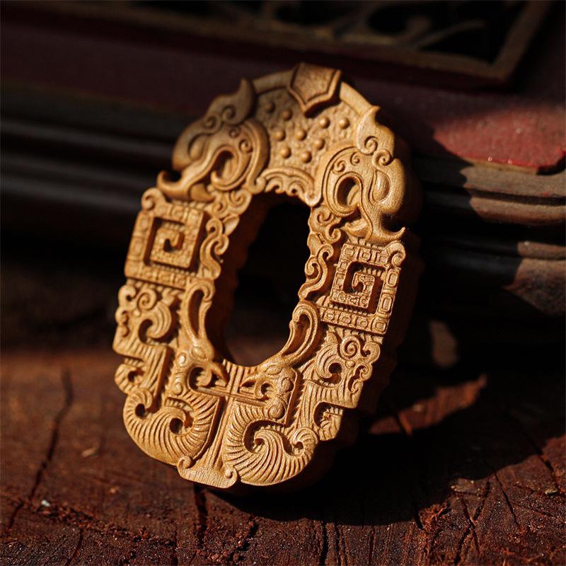 

Подвеска для автомобиля «Сандаловый Дракон и Феникс»: Высококлассное украшение для зеркала заднего вида Pure Natural