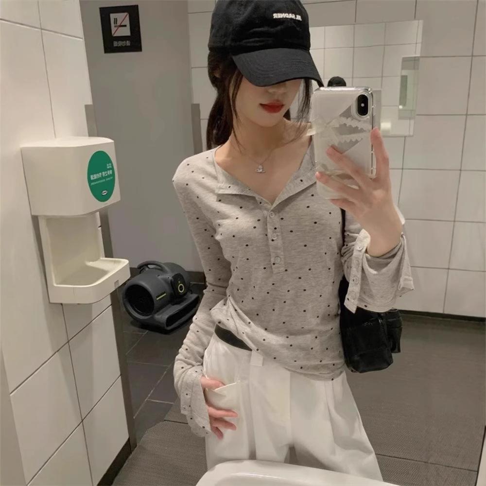 Korean version of thin polka dot long-sleeved slim-fitting T-shirt women's summer new lazy and thin design versatile sunscreen top
