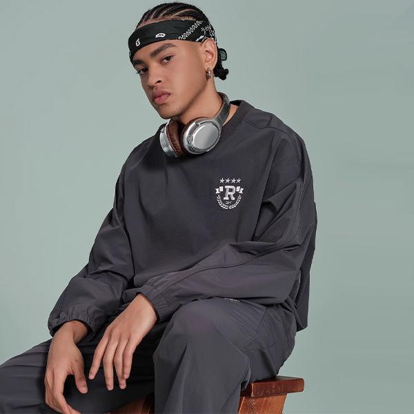 Reebok Embroidered Logo Crew Neck Sweatshirt Unisex Tops Charcoal-Black 24SRC301UGH1