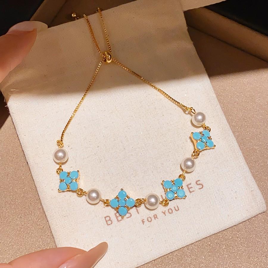 Sea Crystal Zirconia Water Drop Bracelet: Light Luxury Cool Style Jewelry for Women
