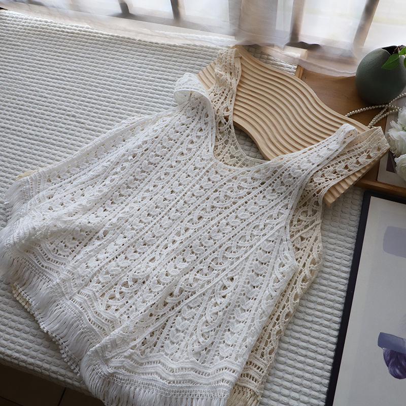 

[Bi Zheng] 2025 Summer Korean V-neck Cutout Tassel Knit Tank for Women One Size