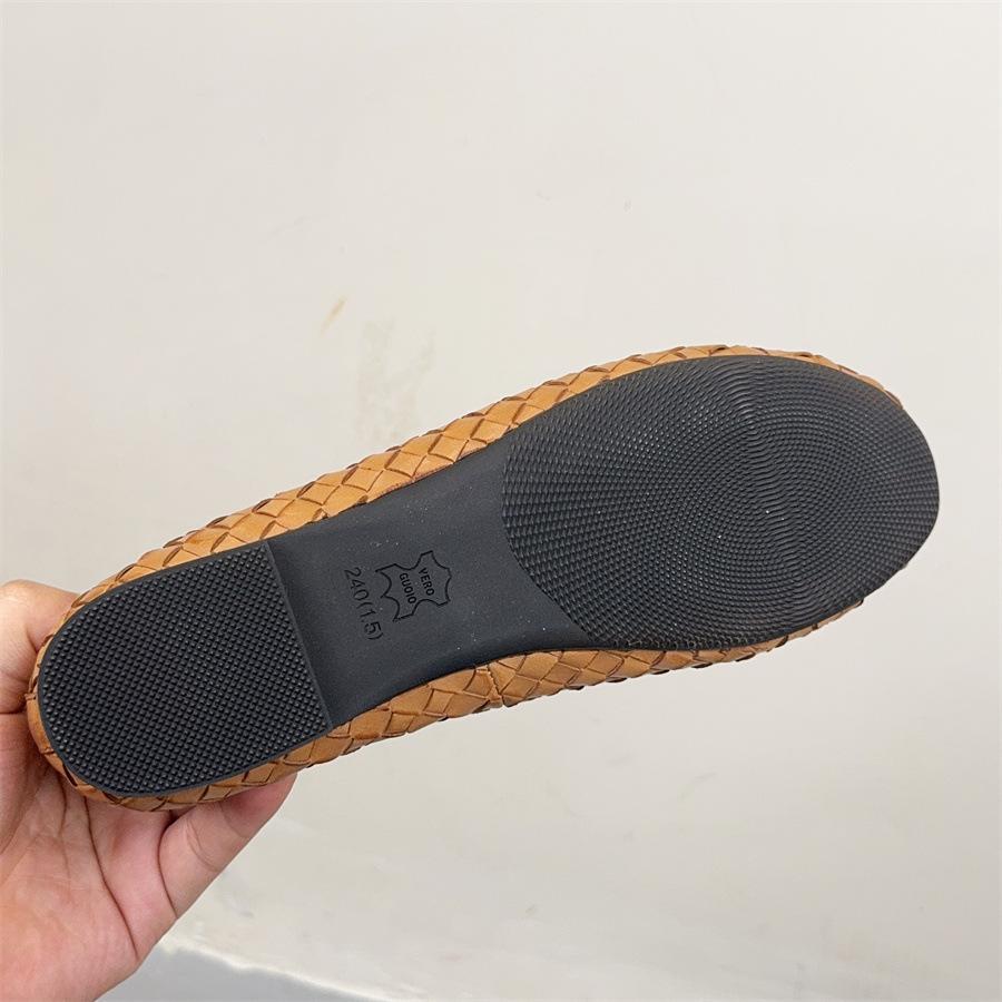 Johnature Retro-Schuhe aus handgefertigtem Echtleder mit Webmuster, flache, runde Zehenpartie, weiche Sohle, Damen-Schlupfschuhe