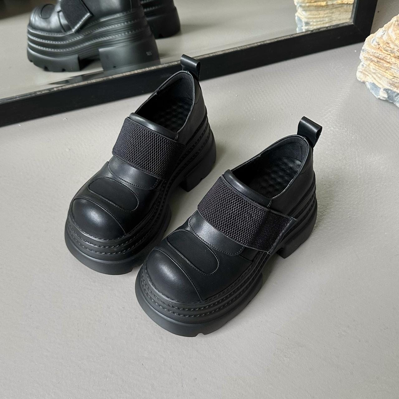 

Маленькая обувь толстая подошва увеличивающая рост новый сказочный стиль маффин маленькие кожаные туфли женские 2025 весна универсальные туфли на высоком каблуке 39 чёрный