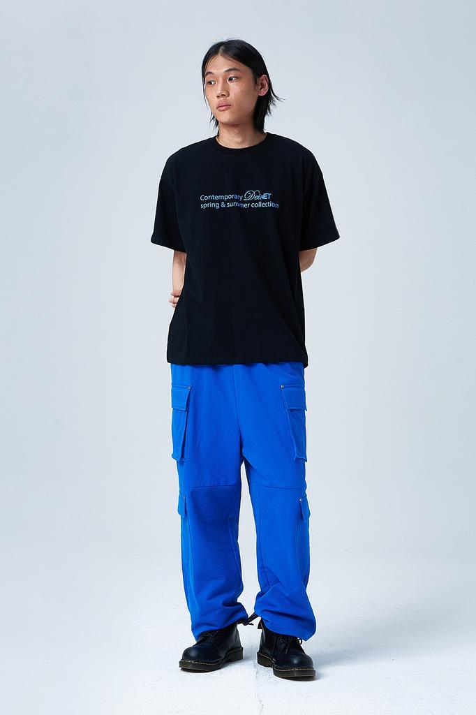 DEINET Contemporary T-Shirt In Black