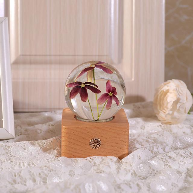 Dandelion Preserved Flower Night Light - Wooden Crystal Ball for Christmas & Birthday Gifts