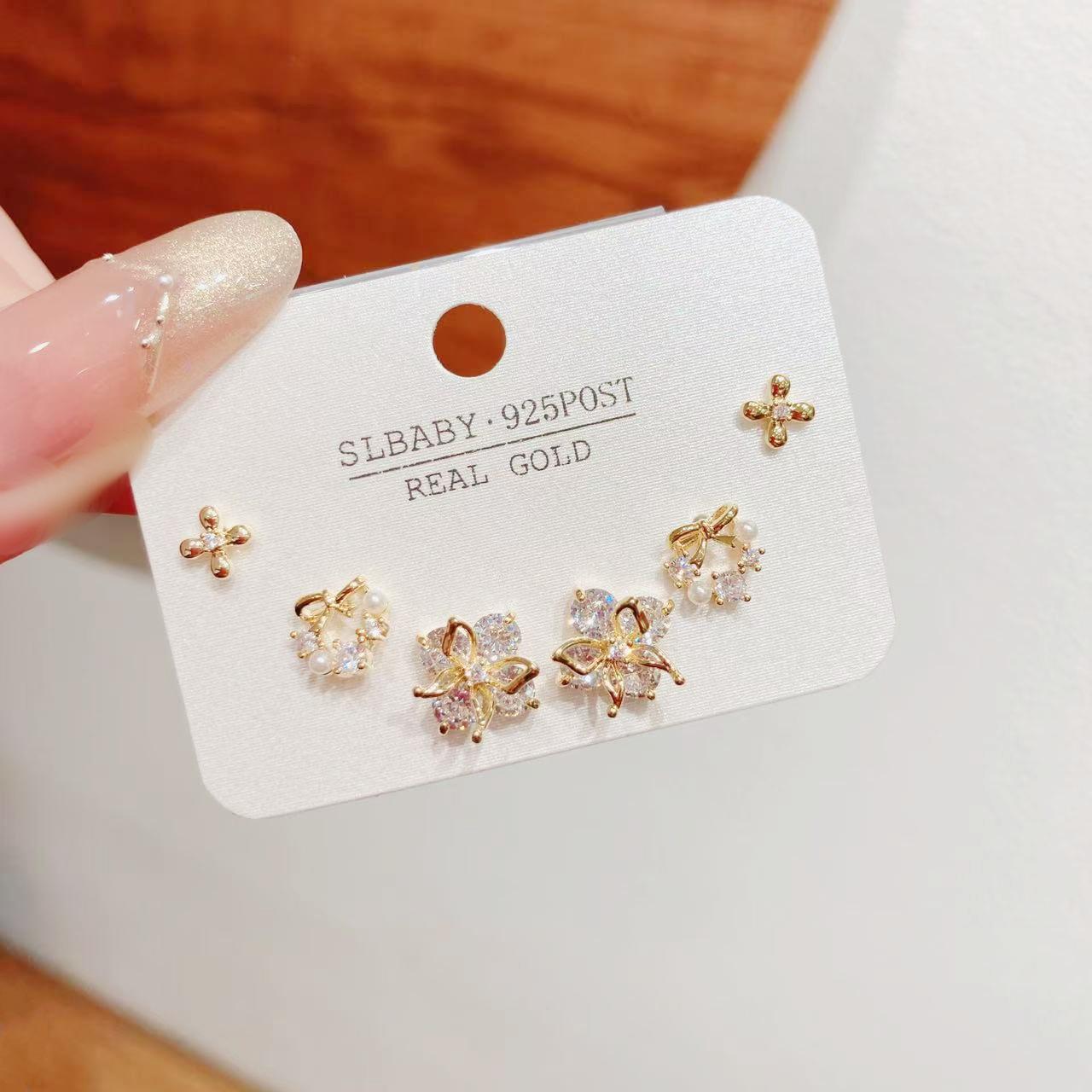 

Autumn 925 Butterfly & Flower Pearl Earrings - Exquisite Korean Design