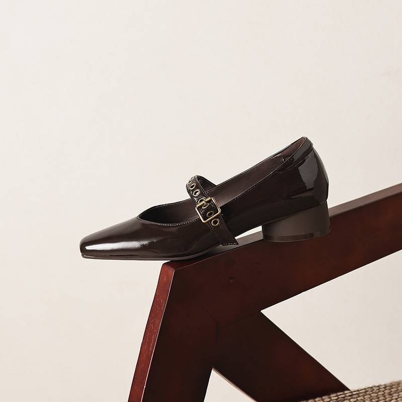 Krazing Pot Genuine Leather Square Toe Low Heels Summer Shoes Big Size 42 Buckle Straps Women Shallow Pumps