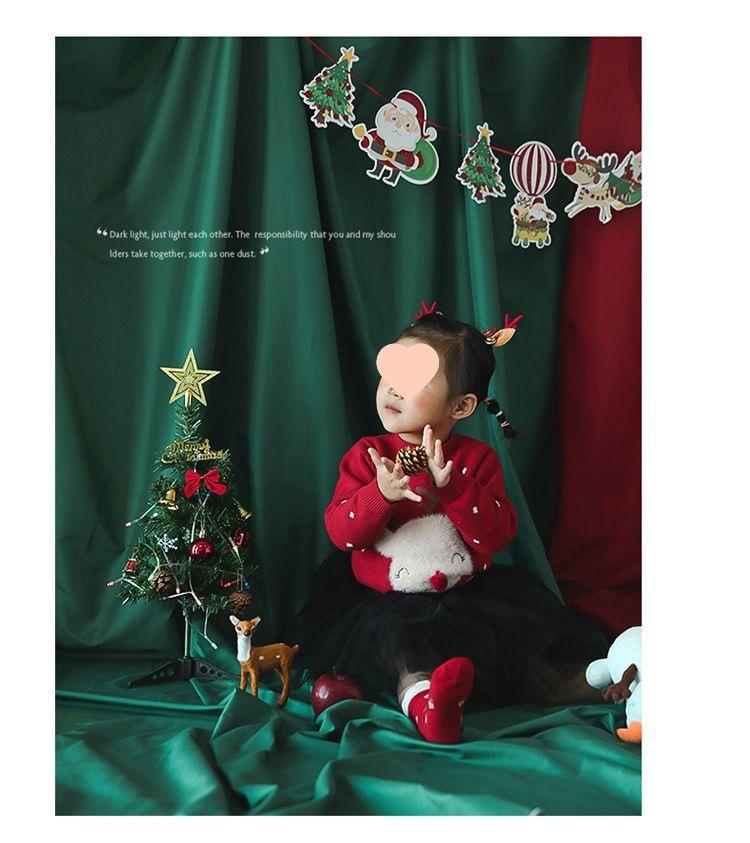 Dark Green & Wine Red Solid Color Christmas Photo Backdrop for Live Streams & Kids Photography