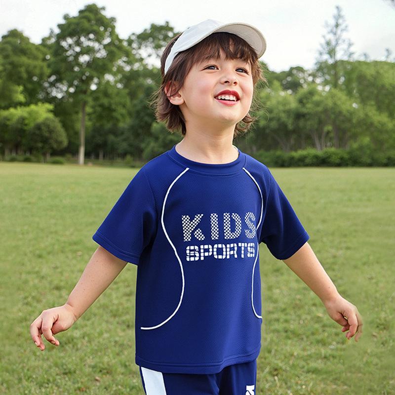 Kids' Quick-Dry Breathable Sports Set: Short Sleeve T-Shirt & Shorts for Soccer - Boys & Girls Summer Activewear