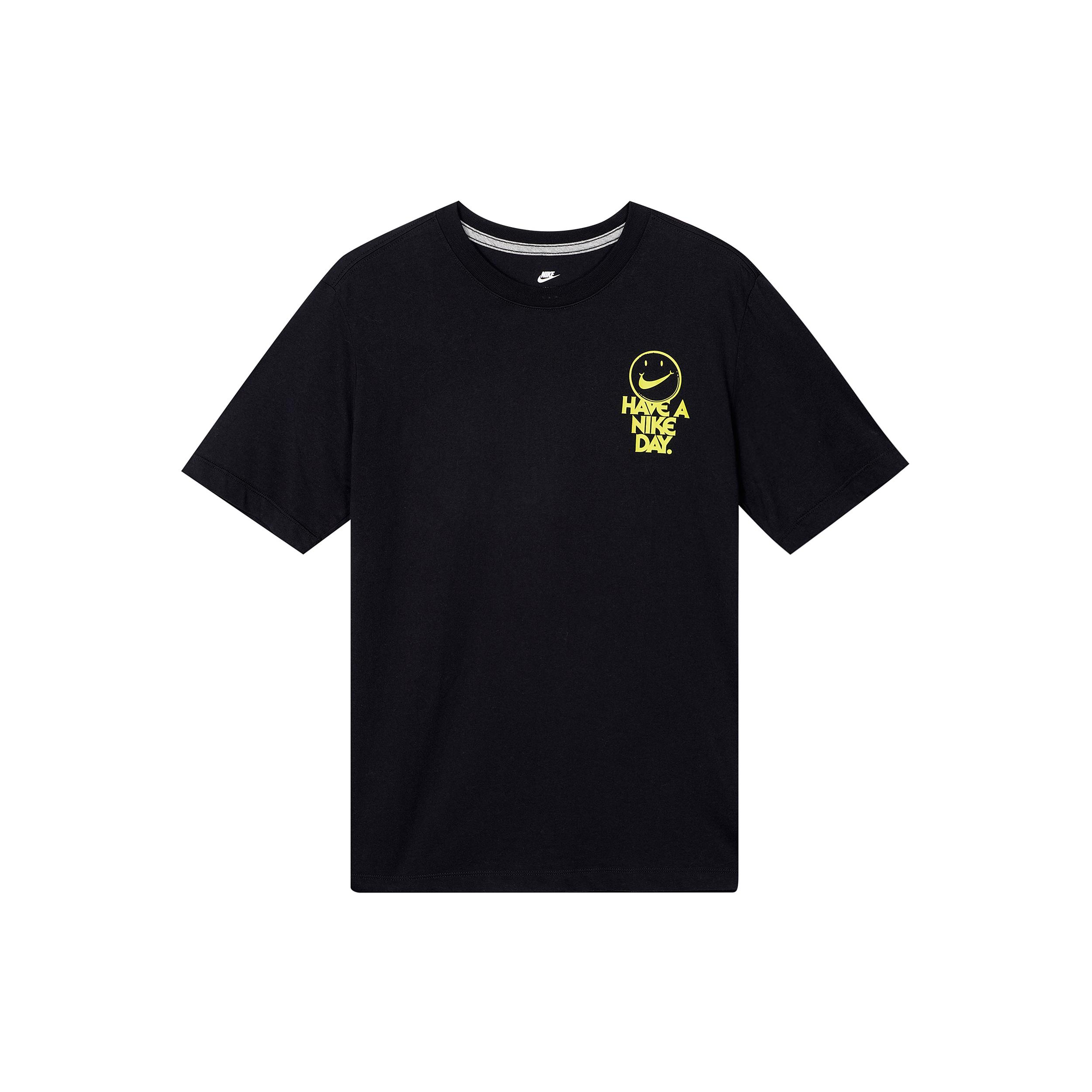 

New Nike T Shirts Men CW4818-010 M