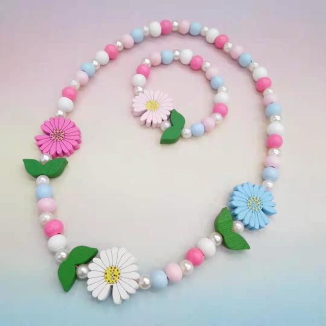 2pcs/Set Fashion Natural Wood Beads Jewelry Cute Animal Pattern Necklace Bracelet For Children Party Jewelry Girl Birthday Gift