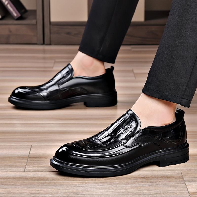 Slip on Business men's leather shoes Casual gentleman's daily comfortable style Work and office Black shoes New versatile