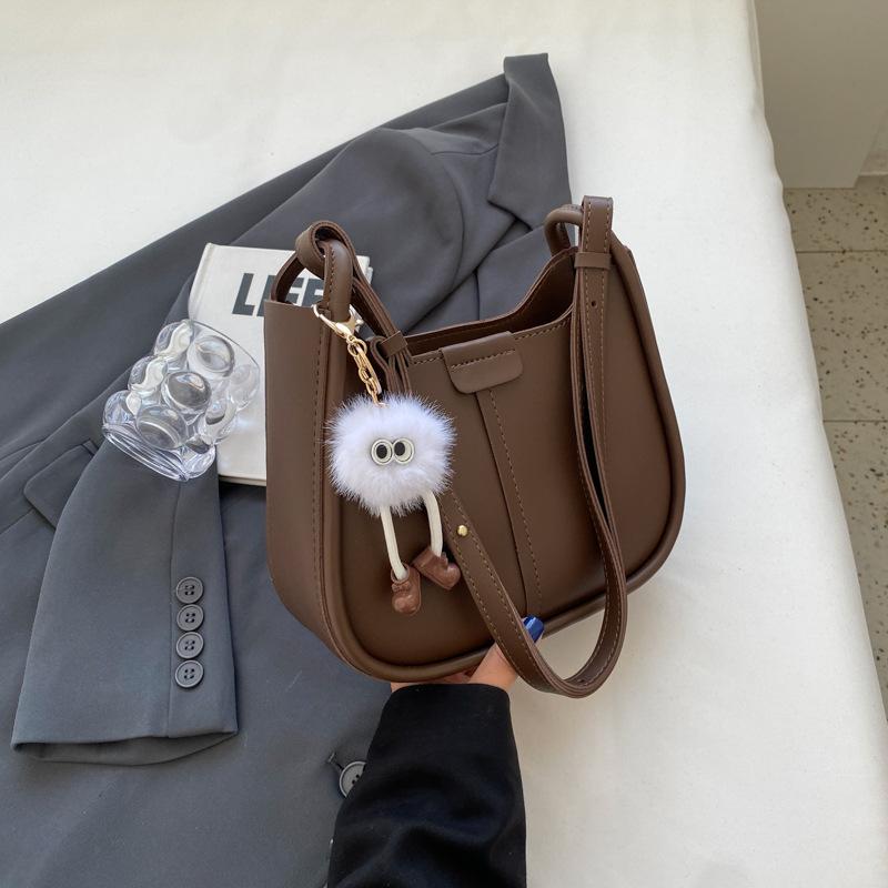 Stylish small bag, 2026 new women's bag, trendy versatile crossbody bag, shoulder shoulder underarm bucket bag