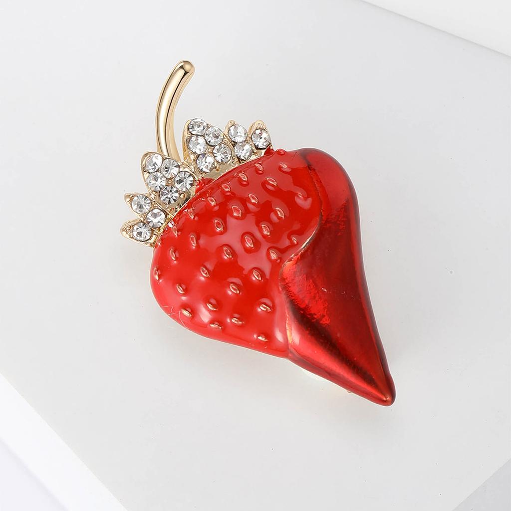 Drop Oil Strawberry Enamel Oil Rhinestone Fruit Brooch Cute Cartoon Brooch Pin Batch