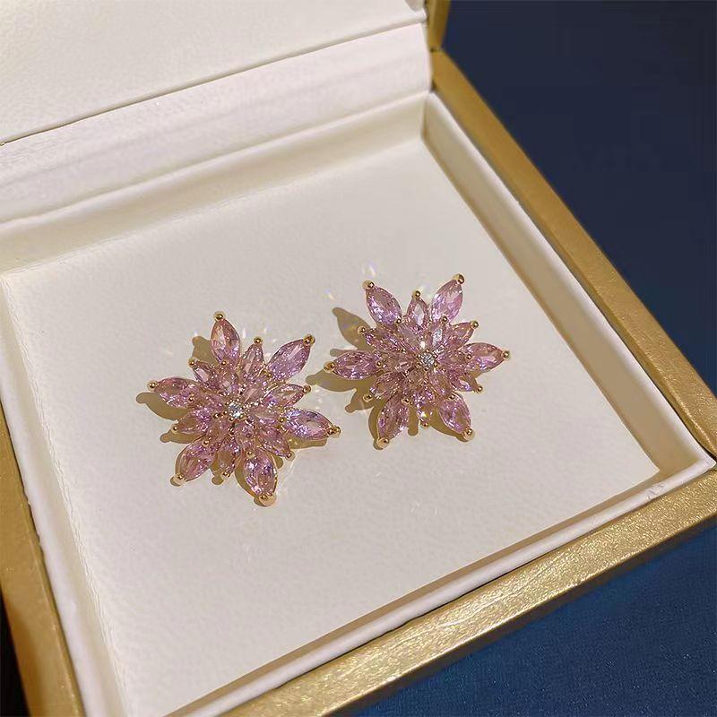 Ohrringe mit Friedensschnalle im antiken Stil, einfache und vielseitige leichte Luxus-Ohrringe im Palaststil, Hanfu-Cheongsam-Zubehör