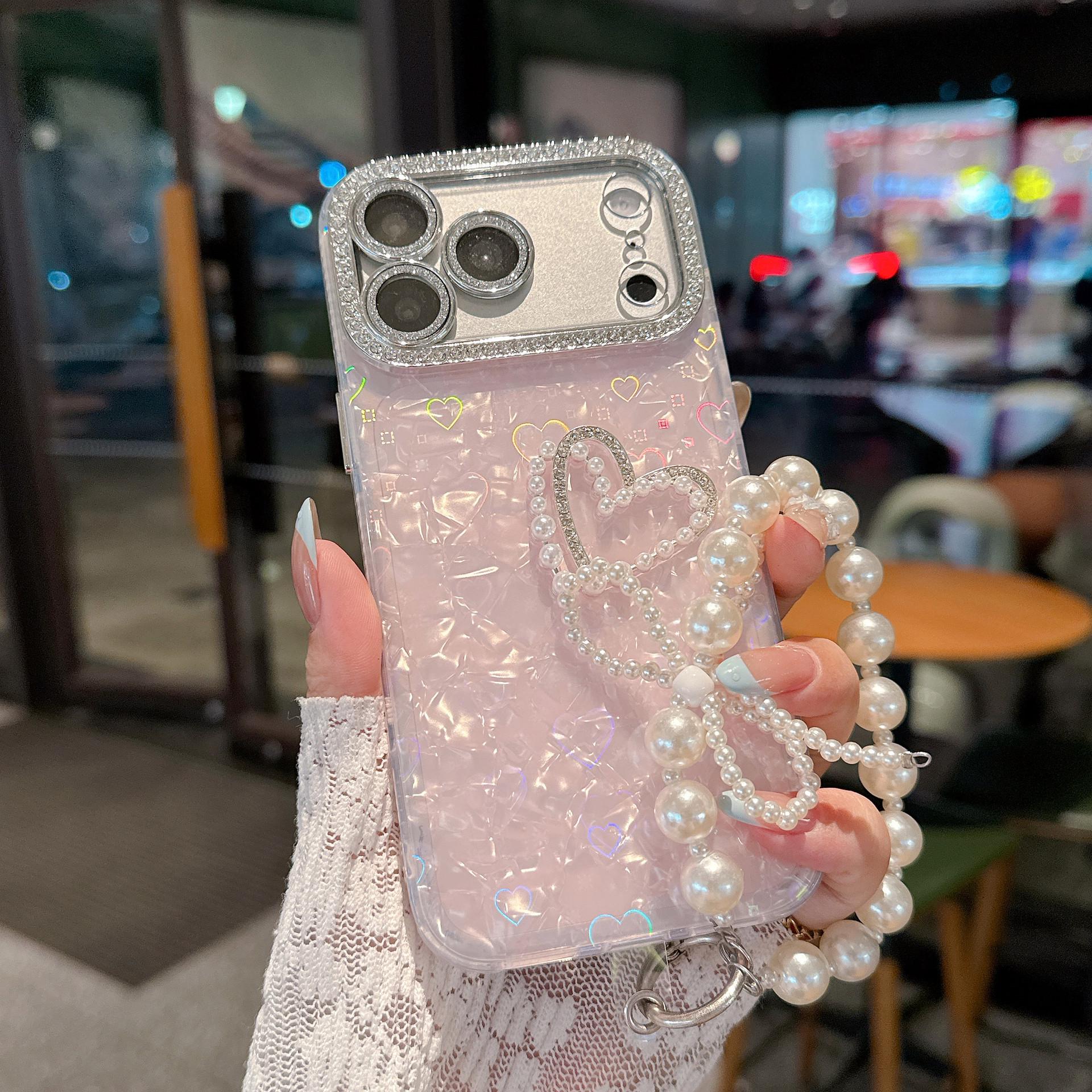 

Rhinestone Heart Shell Phone Case for iPhone 17/15 Pro Max, 14/13/11, and Apple 16. 16 Pro Max