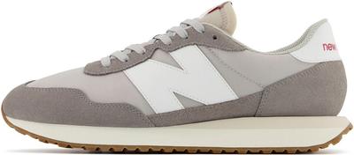 Sneakers 237 Magnet