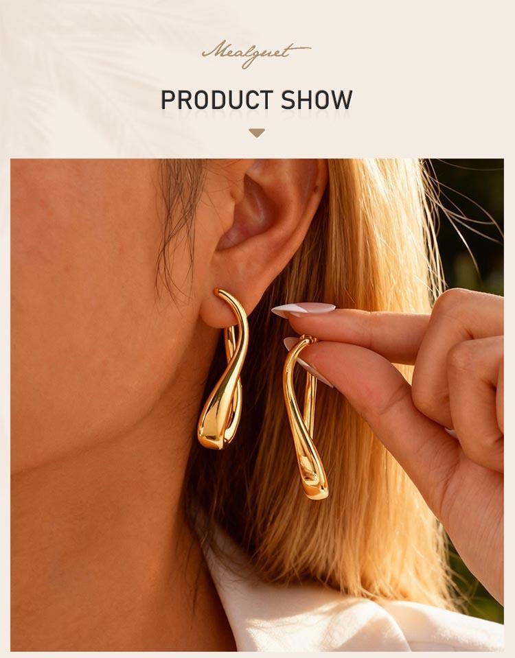 Unique Stainless Steel Stud Earring for Women, 18K Gold Color Plated Geometric Statement Earring Jewelry Wholesale