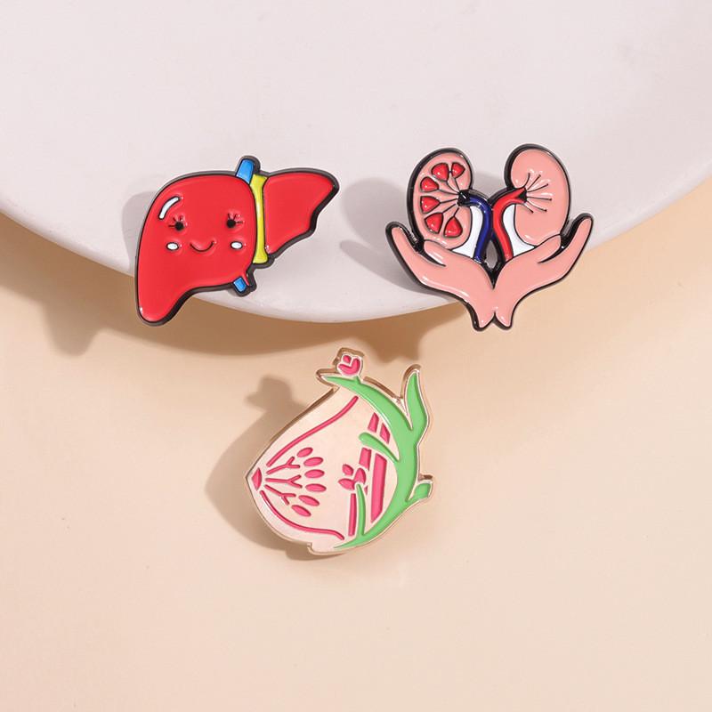 Unique Creative Alloy Organ Shaped Brooch Personalized Liver Heart Lung Design For Fashion Accessories
