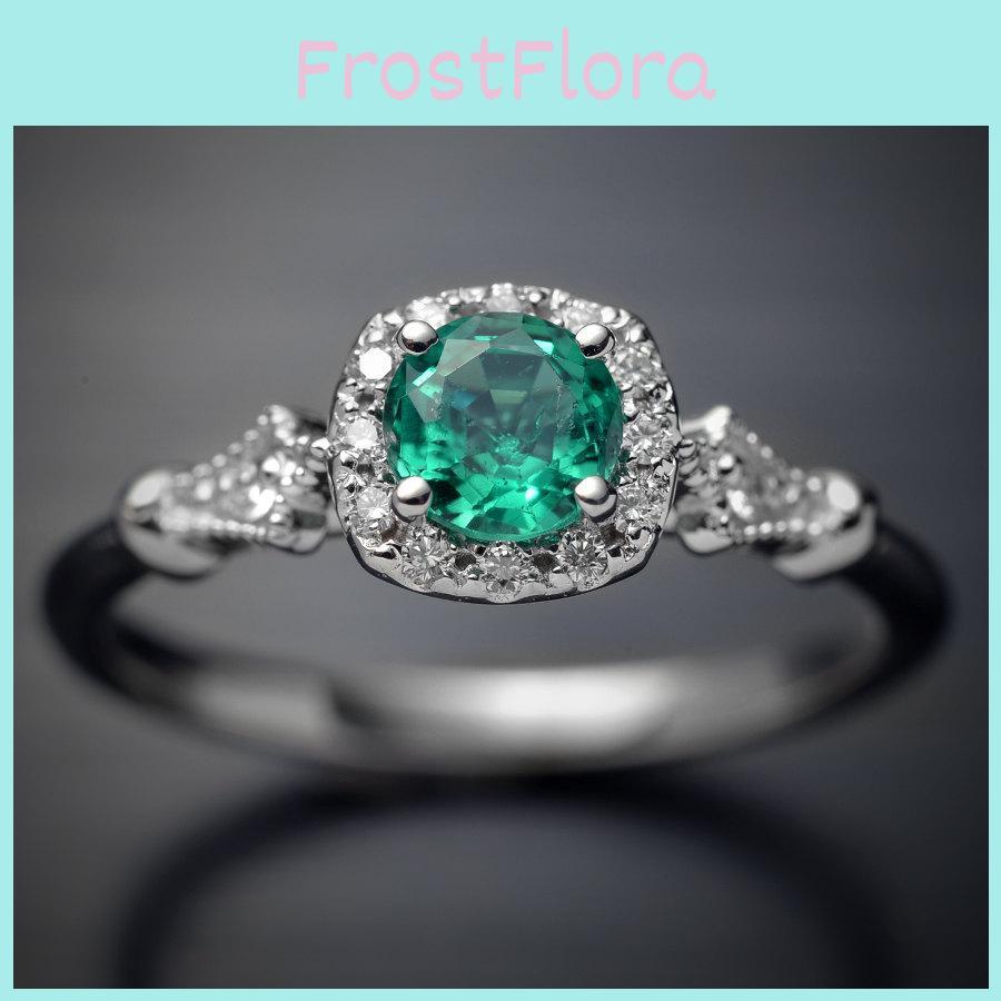 Elegant Cushion Halo Green Ring Women Wedding Engagement Ring Ideal Anniversary Gift