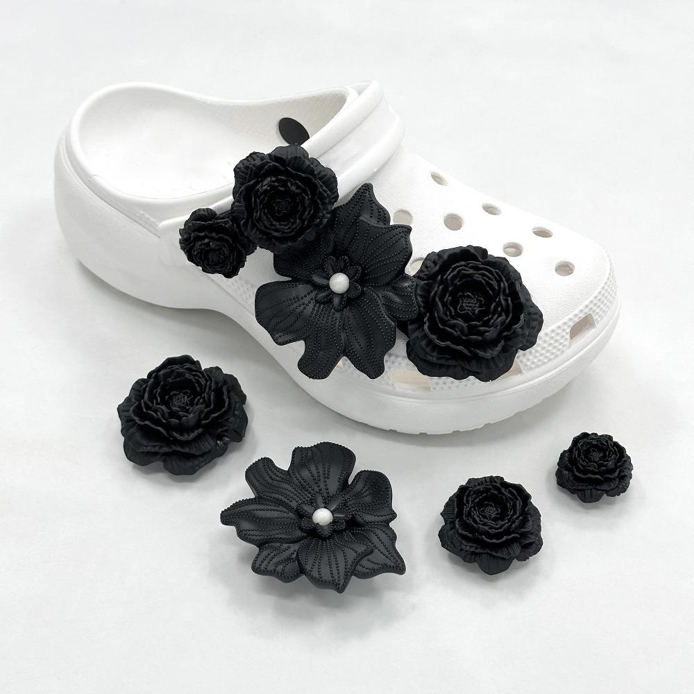 

8Pcs 3D Flower Beach Shoe Charms Clip Buckle Detachable Shoe Decorations DIY Perforated Shoes Accessories Perforated Shoes чорний