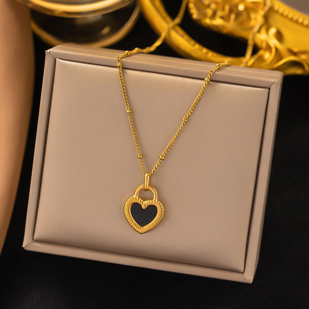 316L Stainless Steel Love Heart Pendant Necklace For Women Fashion Ladies Gold Color Clavicle Chain High Quality Jewelry Gifts