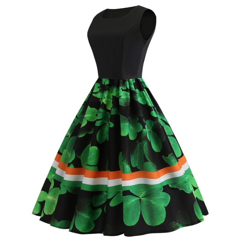 Vintage St. Nowy czarny t-shirt Patricka z okrągłym dekoltem i trójwymiarowym nadrukiem pozycjonowanym.