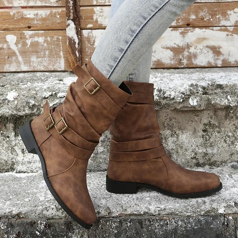 Damen einfarbige modische Stiefel, Schnallengürtel, dicker Absatz, lässige Denim-Rundkopf-Ritterstiefel 2024