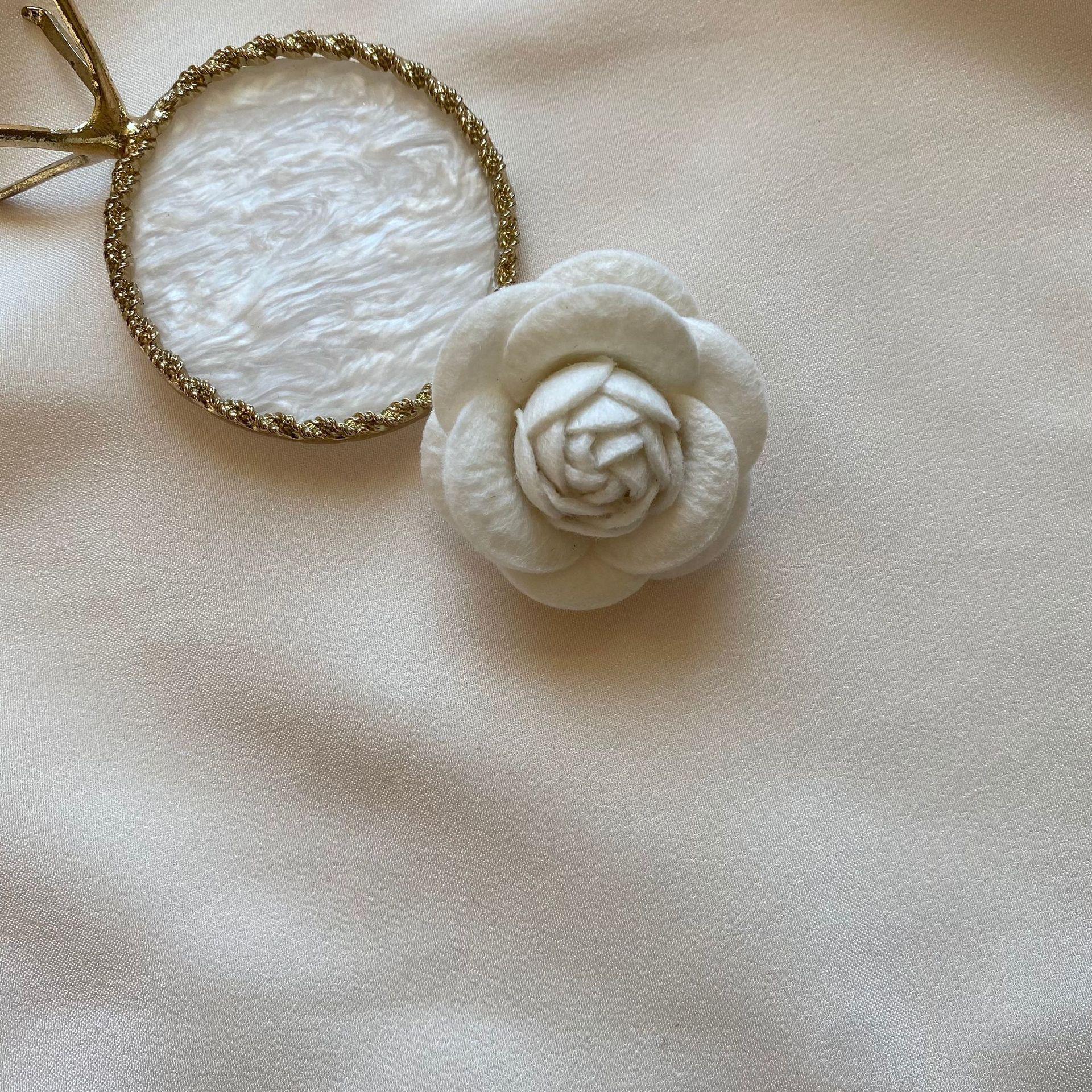 Elegant Jennie Camellia Hair Clip with CC-style Pearl Brooch - Hepburn Inspired Jewelry