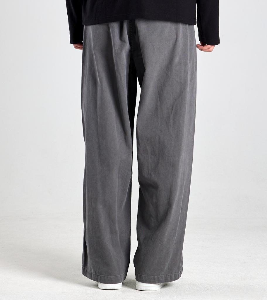 Beoteunseoul Vintage Washed Cutoff Curved Cotton Pants (Charcoal)