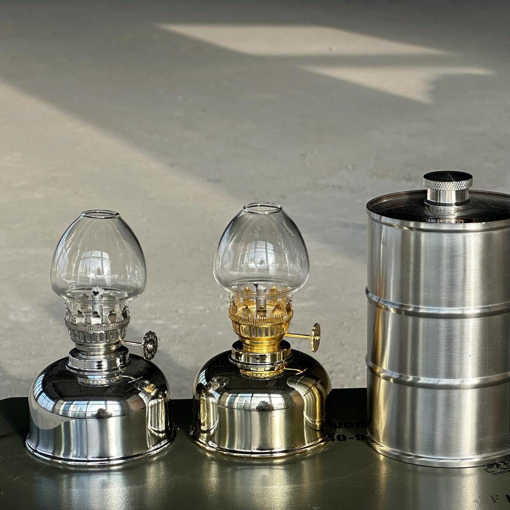 CAMPGEEKS Oil Lantern, Mini Kerosene Lamp, Vintage Paraffin Oil Lamp for Camping, Outdoors, and Home Use, 88mm Wide x 130mm High (Gold)