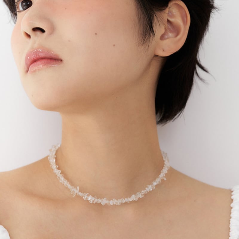 geegee white jelly clear necklace