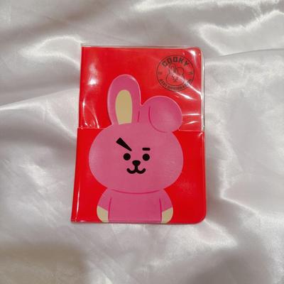 ארנקים למטבעות, פאוצ'ים ומחזיקים – כיסויים לתעודות זהות וכרטיסים