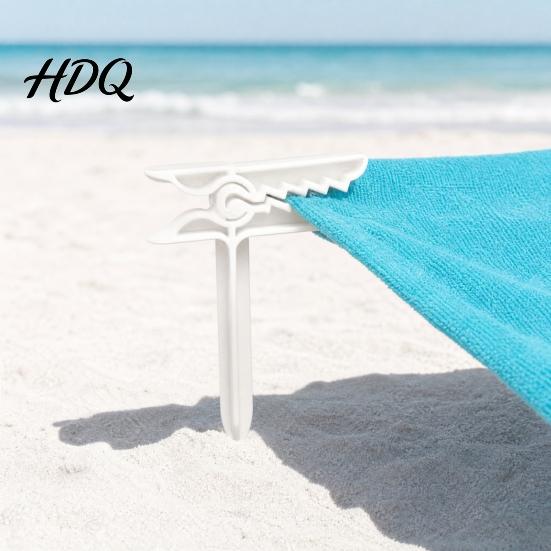 Beach Blanket Fixing Stake 4Pcs Towel Clip Stake Windproof Outdoor Picnic Clips Sand Spikes Portable Holder Mat Clamps
