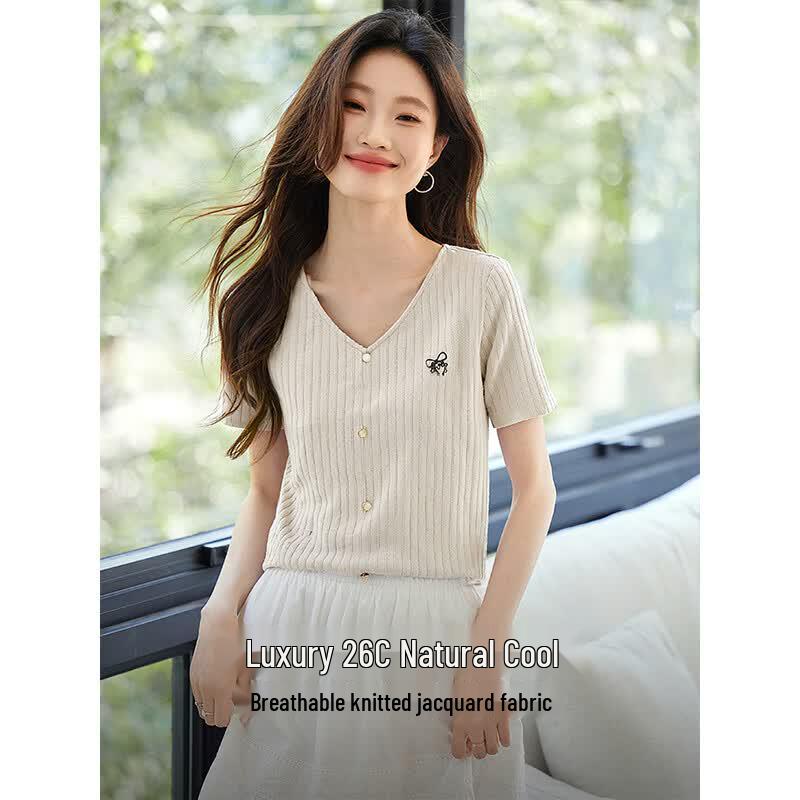 Sweet Bow Embroidered Short Sleeve V-Neck T-Shirt S