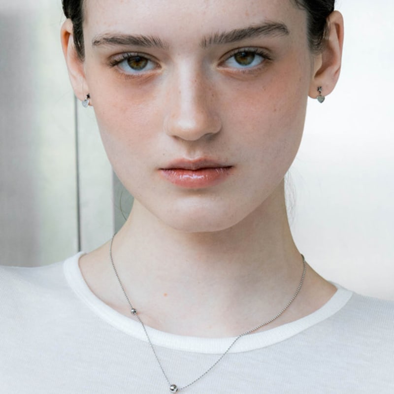 Pearlymore Kugelkopf-Tropfenhalskette_PM24N018SS