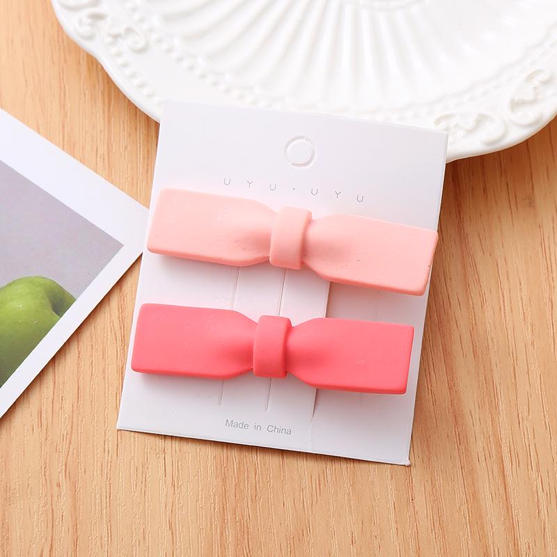 Dopamine Korean Minimalist Milk Coffee Hairpin for Women - Seamless Edge Side Bangs Clip for Frizzy Hair