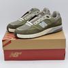 NM933JKL Andrew Reynolds Une Numeric 933 Olive Olive (Pour des hommes)