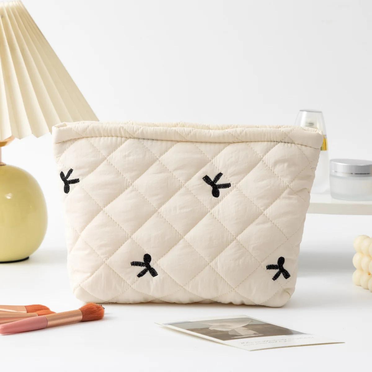 

Fashion Bow Plaid Makeup Bag Woman Travel Organizer Bags Women s Cosmetic Bags Cute Makeup Pouch Clutch Bag Travel Toiletry Bag 27x6.5x17.5cm бежевый