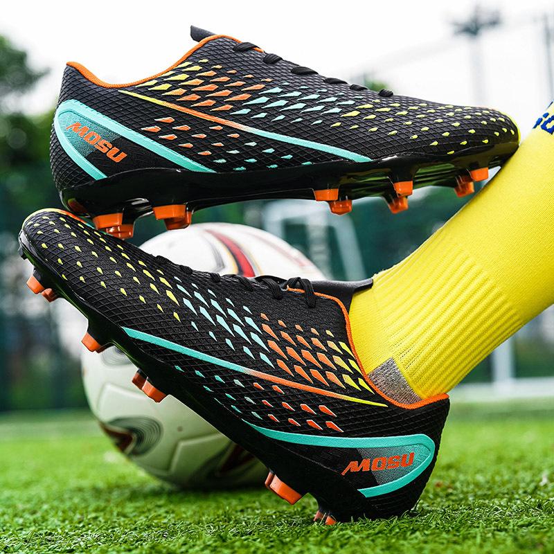 Football Shoes New Broken Nails Teen Student Adult Outdoor Non-slip Breathable Sports Football Shoes Outdoor Game Shoes