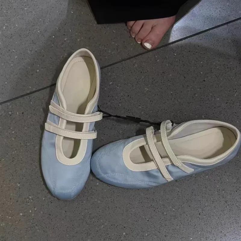 Fashion 2025 Hot Sale Vintage Ballet Flats Women Low-Cut Round Toe Wide Width Flat Sole Fashion Versatile Casual Solid Color Shoes