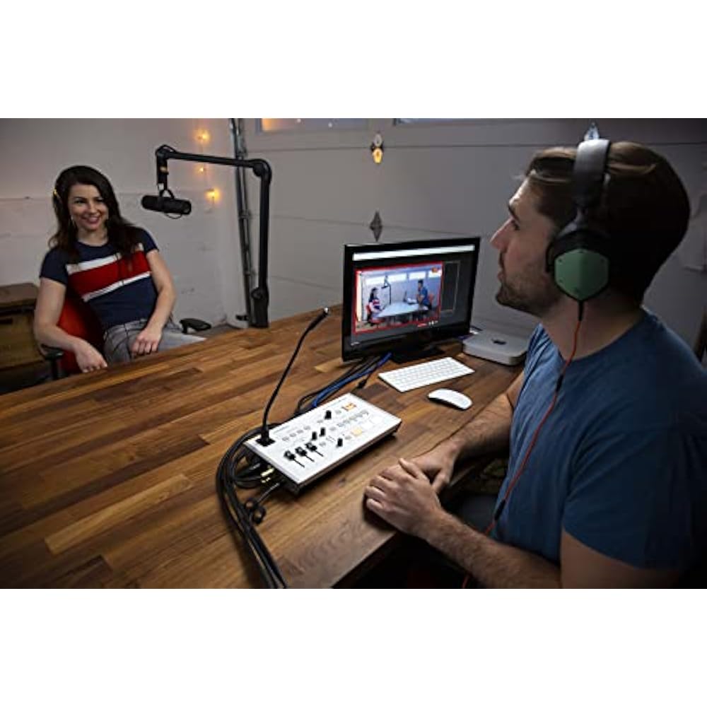 Roland Roland AV streaming mixer VR-1HD video switcher for live streaming game comments/seminars/...