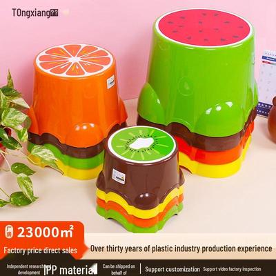 Muebles plásticos – Taburetes de plástico